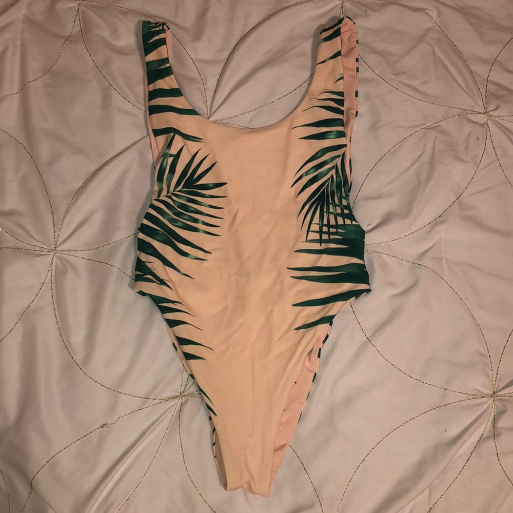 Size xs leafy pink low back one piece swimsuit